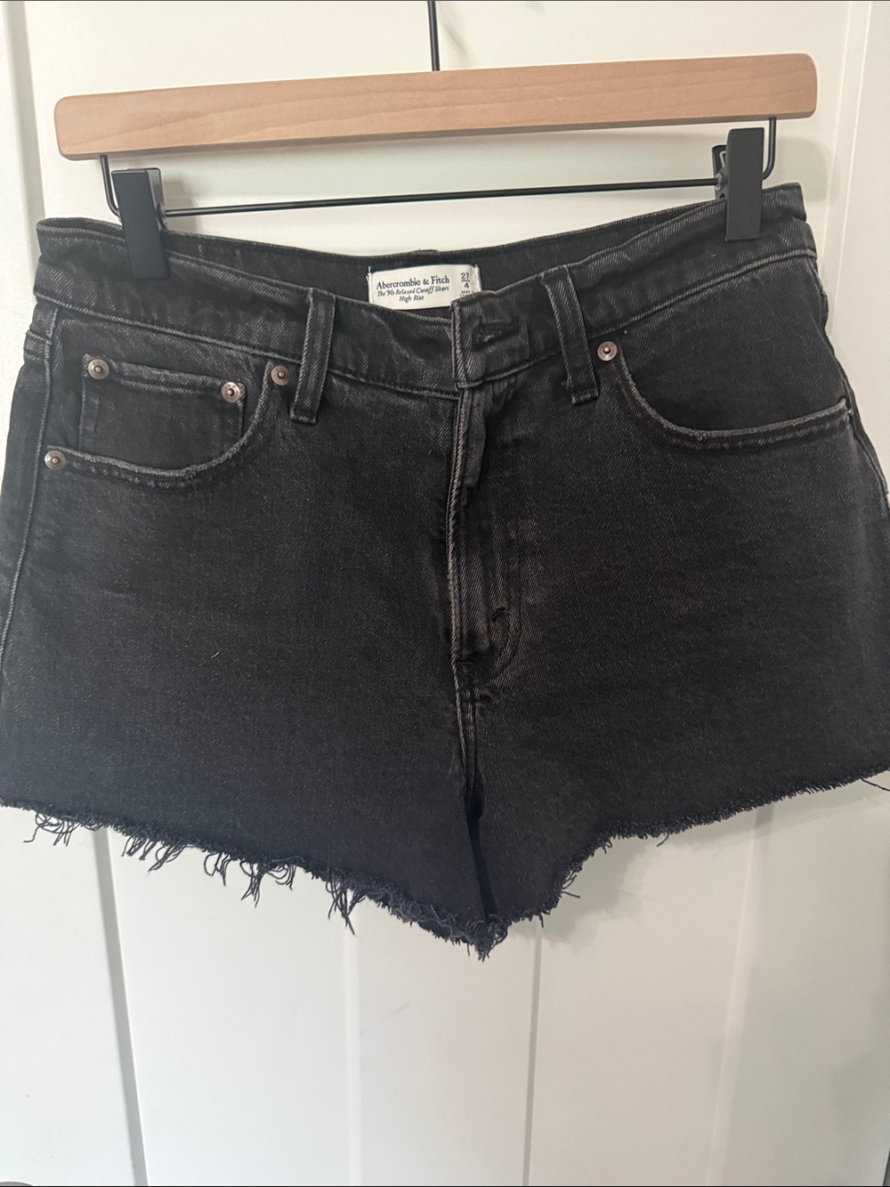 Abercrombie & Fitch 90s Rekaxed Cut Off High-Rise Shorts